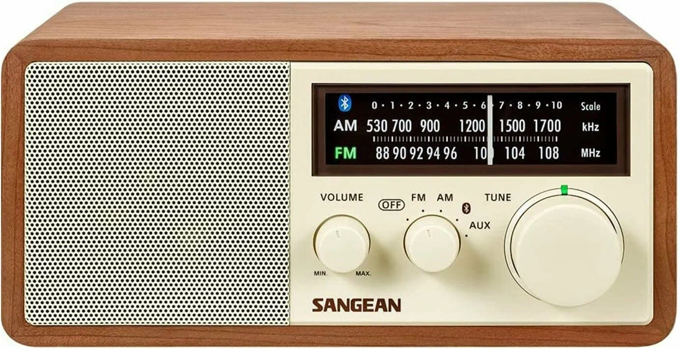 Радиоприемник Sangean WR-16BT  FM/AM/BT Wooden Cabinet, цвет орех